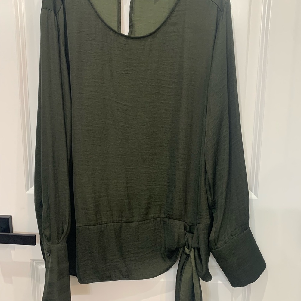 Simply Vera Vera Wang Olive Green Tie-Hem Long Sleeve Blouse